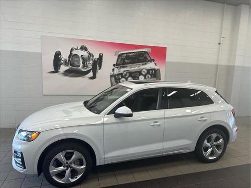 2021 Audi Q5 45 Premium Plus