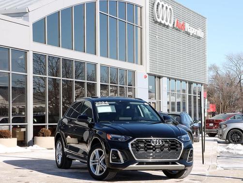 2024 Audi Q5 55 S line Premium Plus