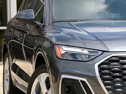 2024 Audi Q5 45 S line Premium