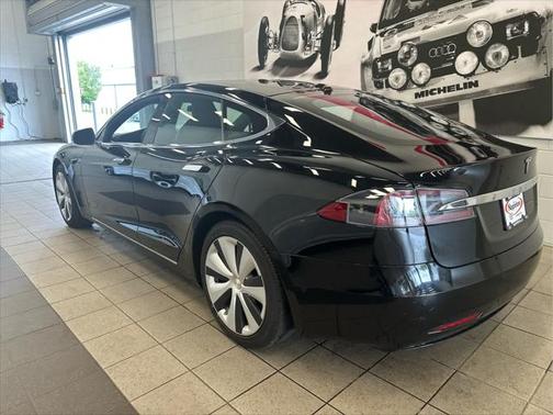 2021 Tesla Model S Long Range