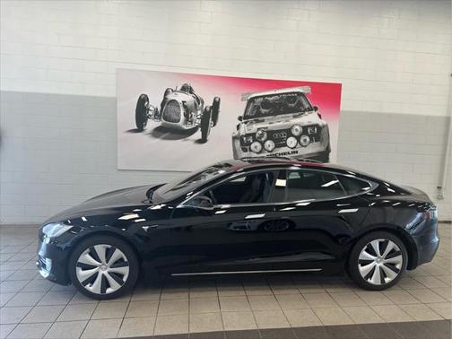 2021 Tesla Model S Long Range