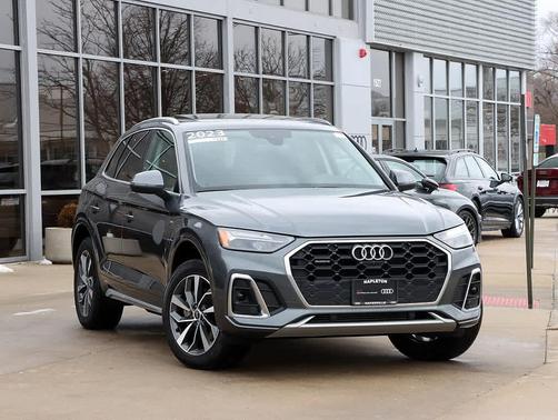 2023 Audi Q5 45 S line Premium Plus