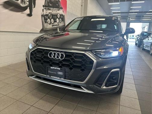 2023 Audi Q5 45 S line Premium Plus