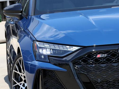 ASCARI BLUE 2026 Audi RS 3 TFSI quattro S tronic