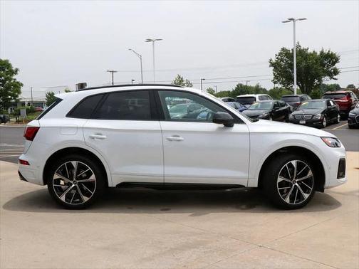 2024 Audi SQ5 3.0T Prestige