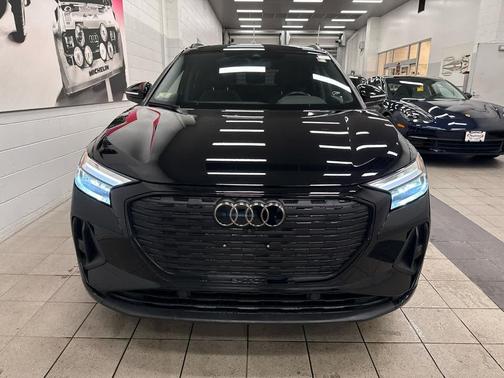 2024 Audi Q4 e-tron Premium Plus 50 quattro