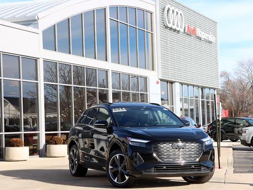2024 Audi Q4 e-tron Premium Plus 50 quattro