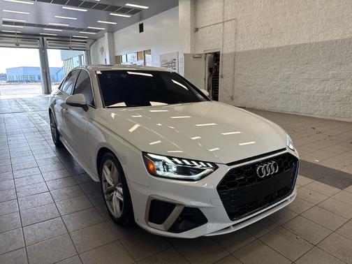 2023 Audi A4 45 S line Premium