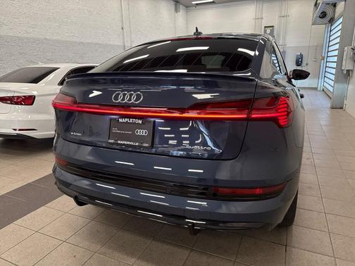2023 Audi e-tron Sportback S line Prestige