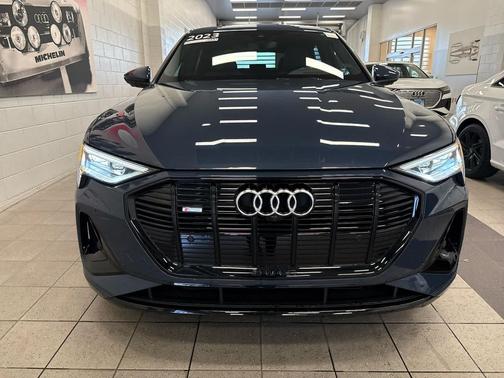 2023 Audi e-tron Sportback S line Prestige