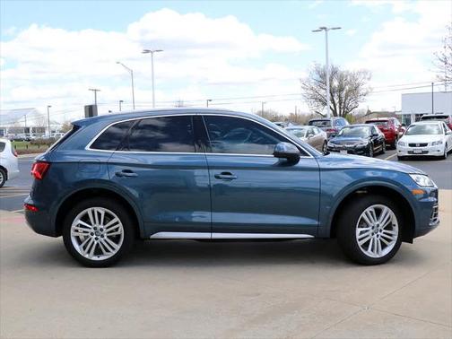 2018 Audi Q5 2.0T Premium Plus