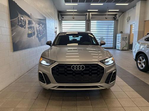 2023 Audi Q5 45 S line Premium Plus