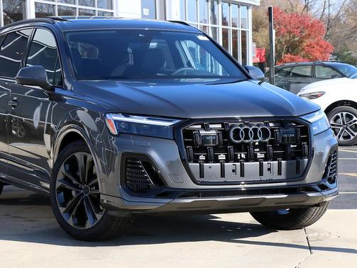 2026 Audi Q7 55 Premium Plus