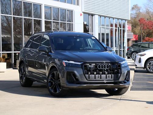 2026 Audi Q7 55 Premium Plus