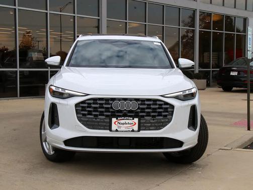 2025 Audi Q5 Premium Plus TFSI quattro S tronic