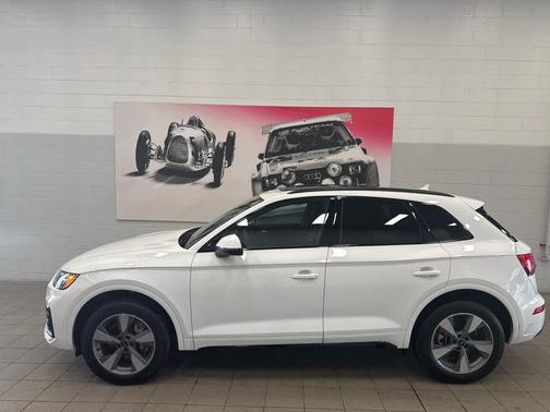 2025 Audi Q5 40 Premium Plus