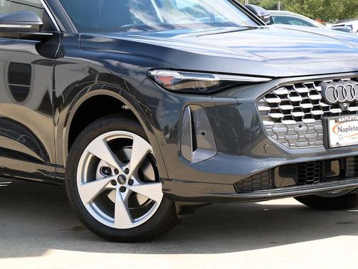 2025 Audi Q5 Premium Plus