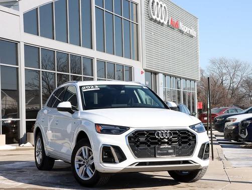 2023 Audi Q5 45 S line Premium