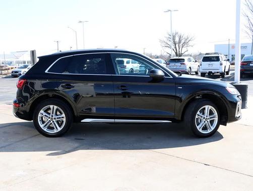 2024 Audi Q5 55 S line Premium Plus