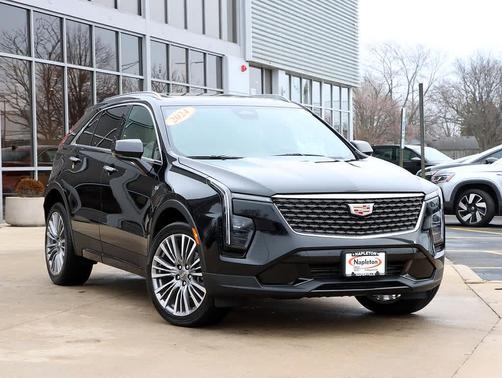 2024 Cadillac XT4 Premium Luxury