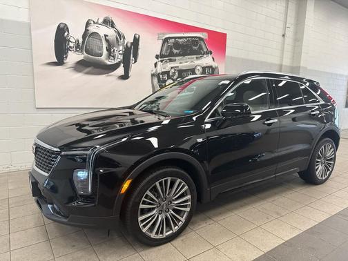 2024 Cadillac XT4 Premium Luxury