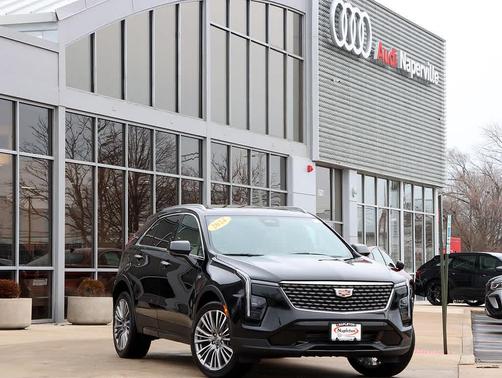 2024 Cadillac XT4 Premium Luxury