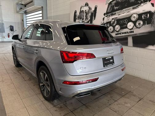 2023 Audi Q5 45 S line Premium Plus