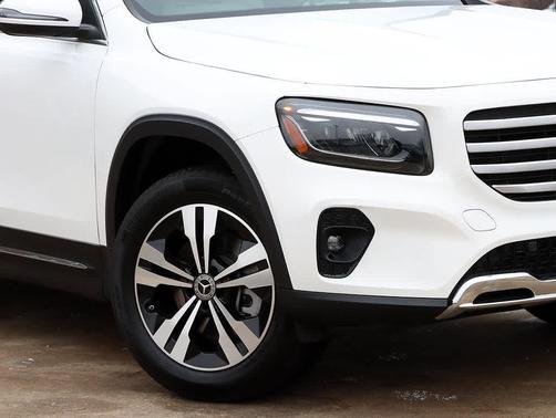 2025 Mercedes-Benz GLB 250 4MATIC