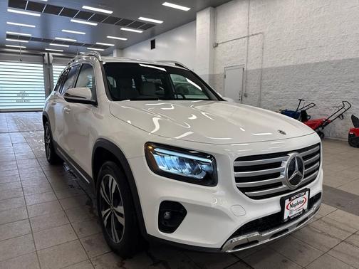 2025 Mercedes-Benz GLB 250 4MATIC