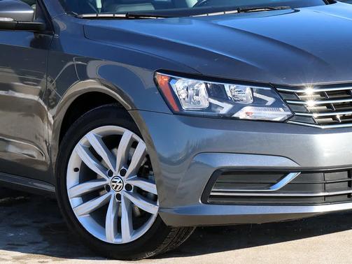 2019 Volkswagen Passat 2.0T Wolfsburg Edition