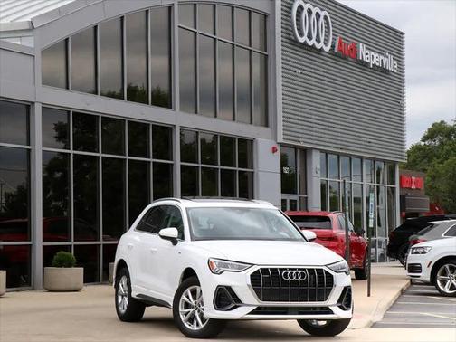 2025 Audi Q3 Premium 45 TFSI S line quattro Tiptronic