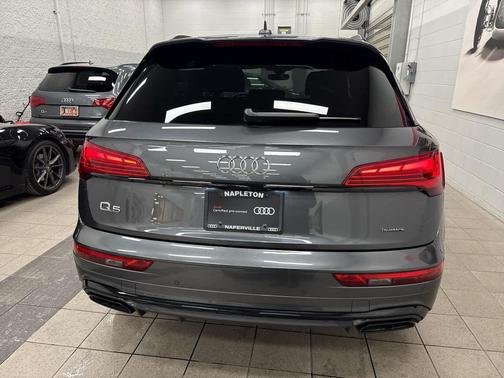 2025 Audi Q5 45 S line Premium
