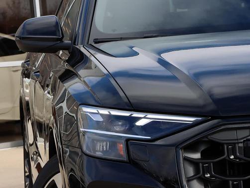 2026 Audi Q8 55 Premium Plus
