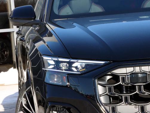 2026 Audi SQ8 4.0T Prestige