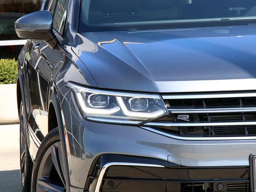 2022 Volkswagen Tiguan 2.0T SEL R-Line 4MOTION