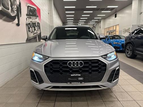 2023 Audi Q5 45 S line Premium Plus