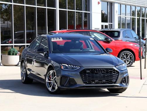 Daytona Gray Pearl Effect 2023 Audi A4 Prestige 45 TFSI S line quattro S tronic