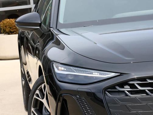 MYTHOS BLACK 2026 Audi A6 Premium Plus quattro S tronic