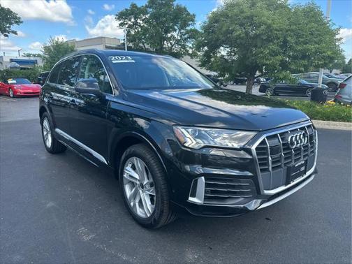 2023 Audi Q7 55 Premium Plus