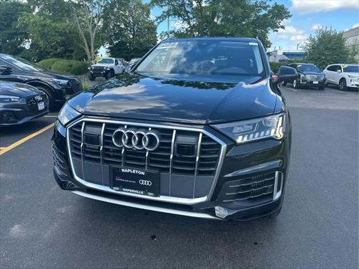 2023 Audi Q7 55 Premium Plus