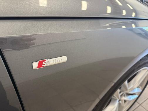 2024 Audi A4 45 S line Premium