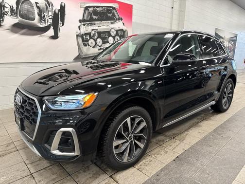 2023 Audi Q5 45 S line Premium Plus