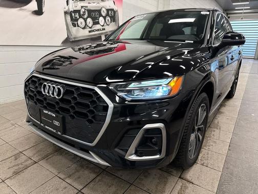 2023 Audi Q5 45 S line Premium Plus