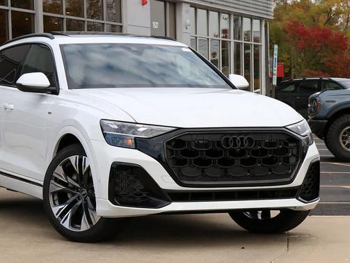 2026 Audi Q8 55 Premium Plus