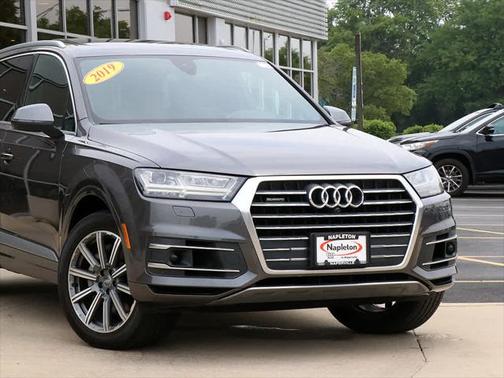 2019 Audi Q7 55 Premium Plus