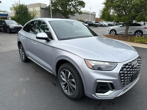 2022 Audi Q5 45 S line Premium Plus