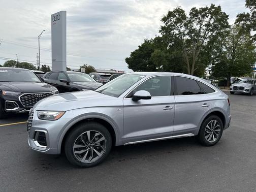 2022 Audi Q5 45 S line Premium Plus