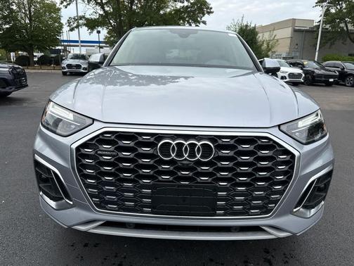 2022 Audi Q5 45 S line Premium Plus