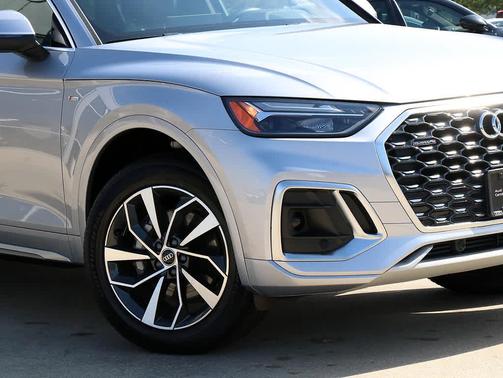 2022 Audi Q5 45 S line Premium Plus