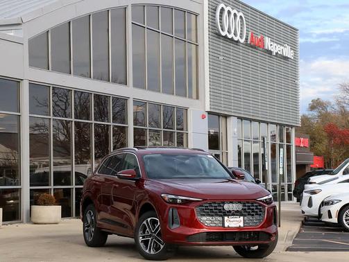 2025 Audi Q5 Premium TFSI quattro S tronic